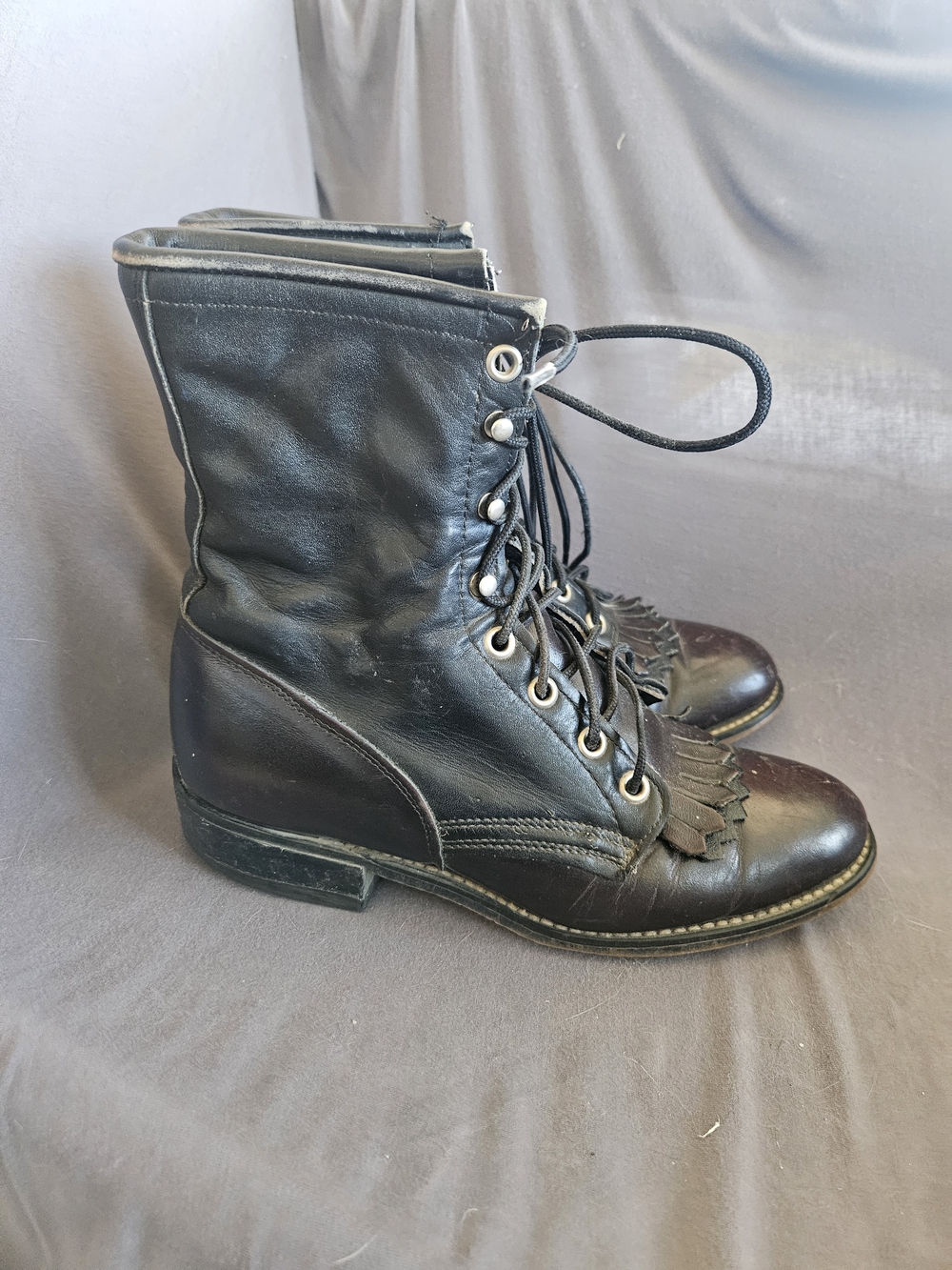 Laredo Black Leather Lace-Up Kiltie Ankle Boots